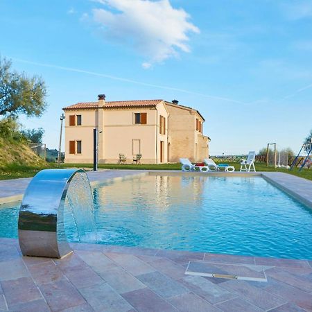 Agriturismo Nido Delle Rondini Мачерата Экстерьер фото